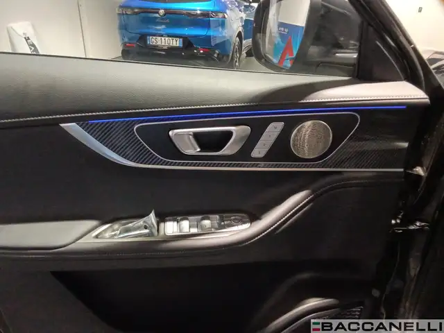 DR Automobiles DR6 view 10
