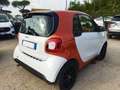 smart forTwo 1.0cc TWINAMIC PASSION 71CV CAMBIO AL VOLANTE Bianco - thumbnail 4