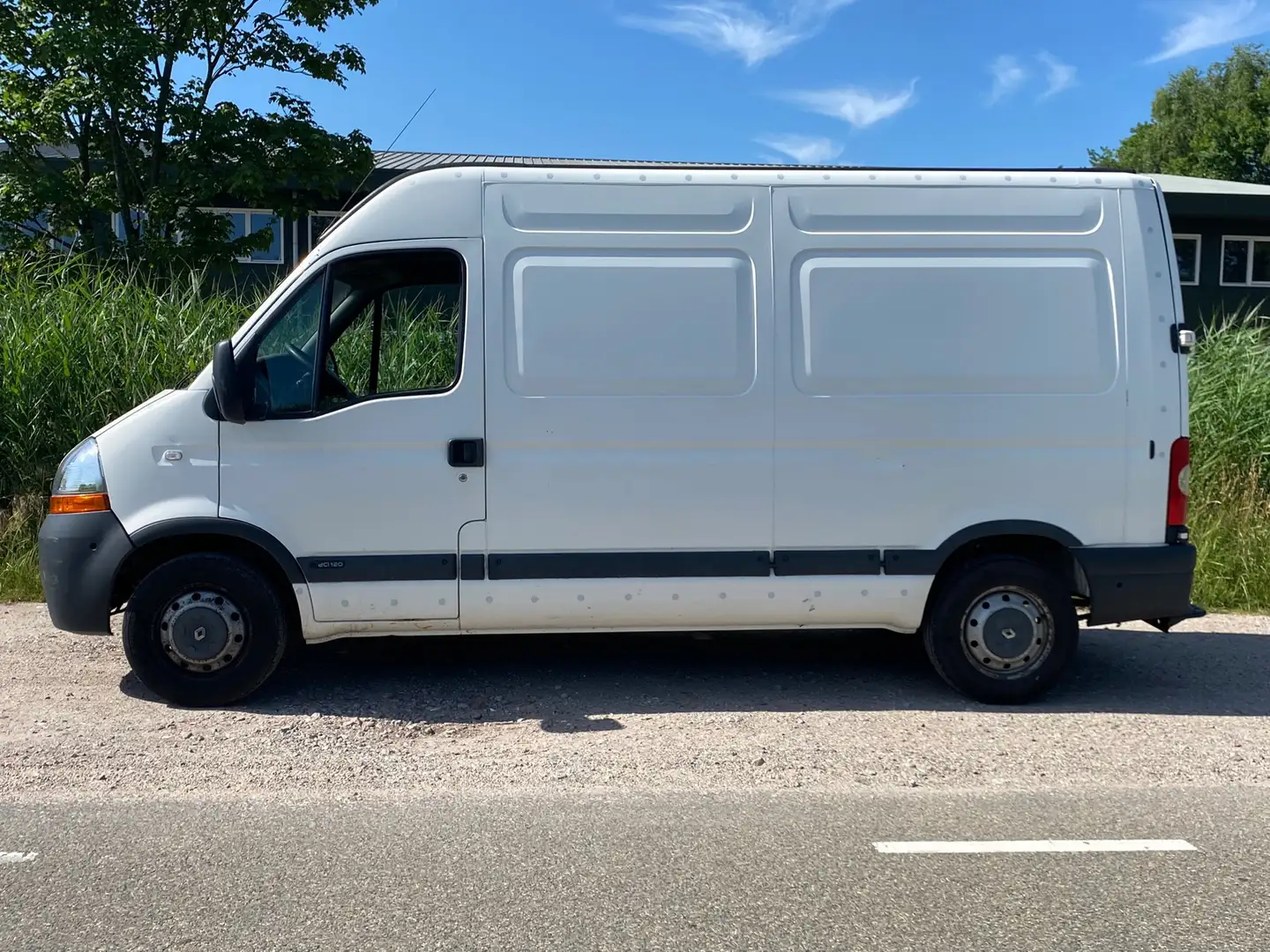 Renault Master T35 2.5 dCi L2H2 Alb - 2
