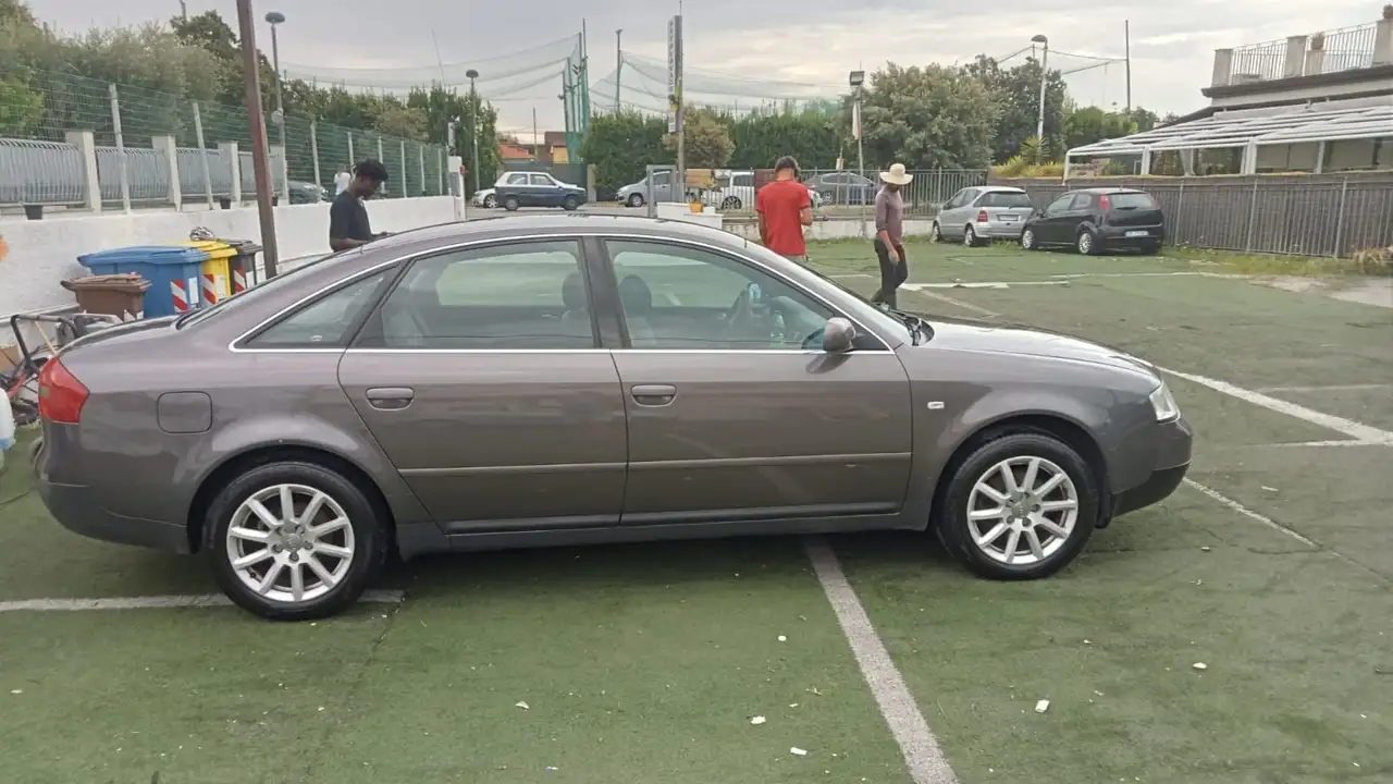 Audi A6 1.8t 150cv, foto 1