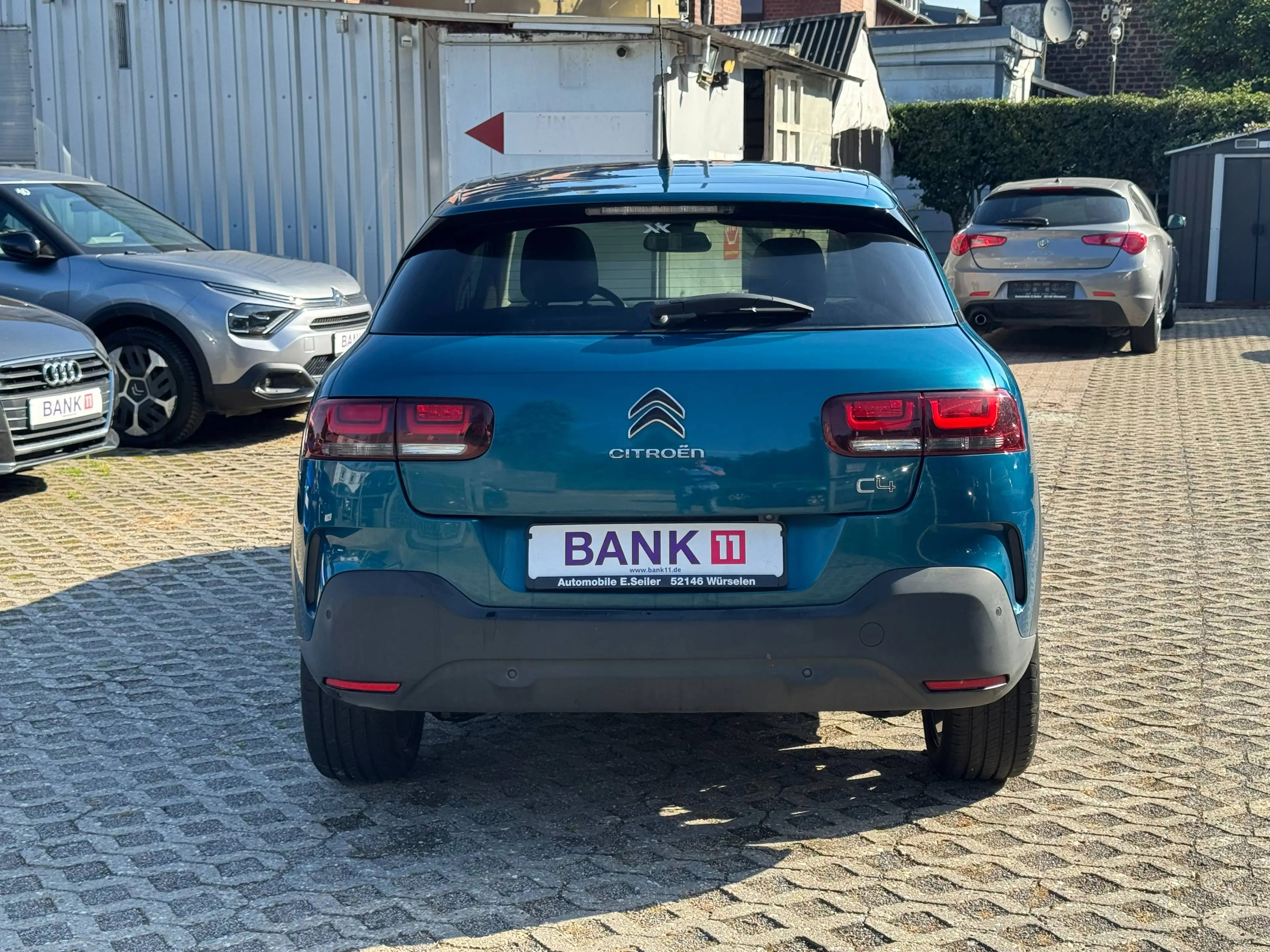 Citroen C4 Cactus 1,2i*Panorama*Klima*Navigation*Kamera* — photo 5