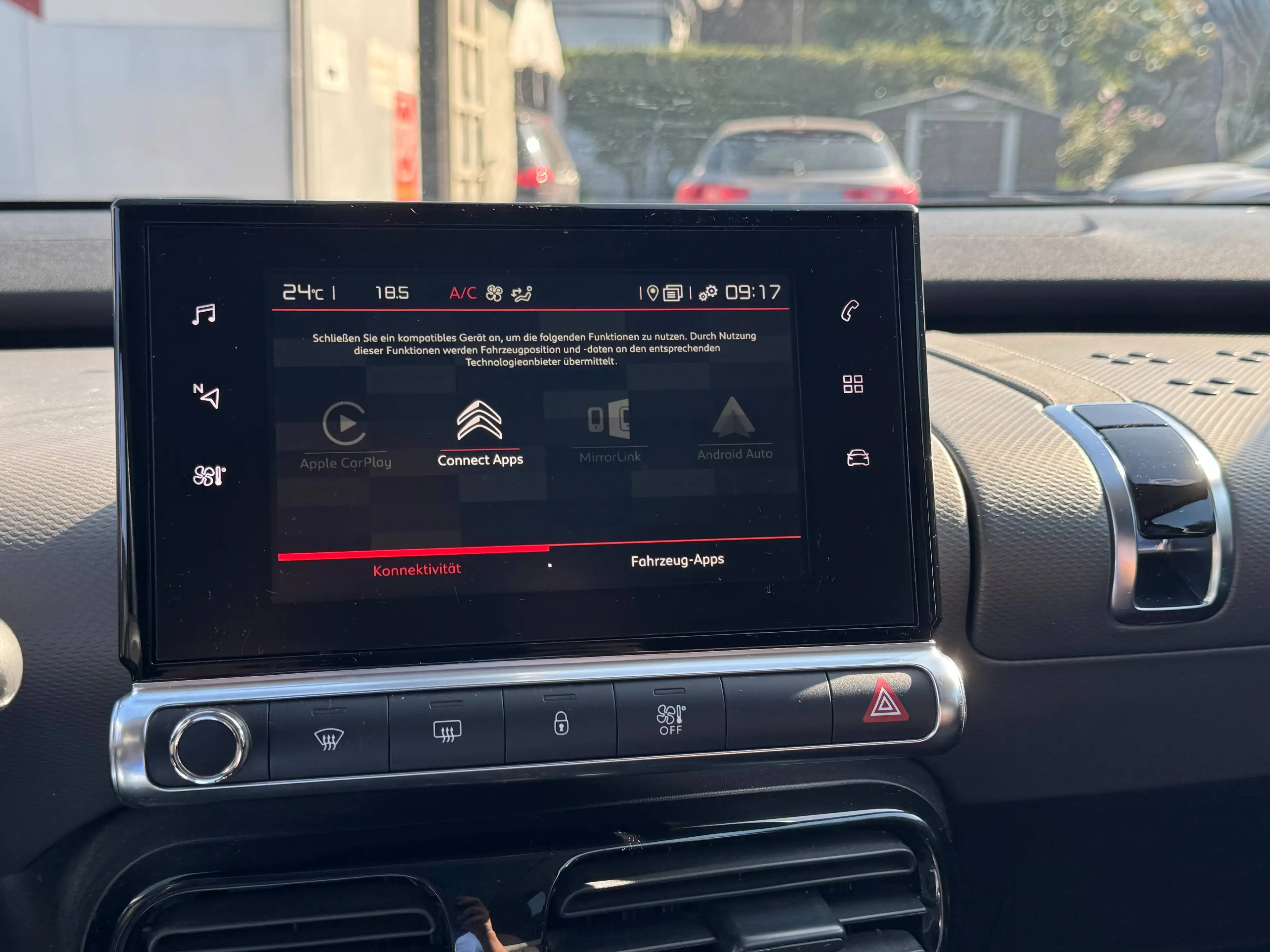 Citroen C4 Cactus 1,2i*Panorama*Klima*Navigation*Kamera* — photo 12
