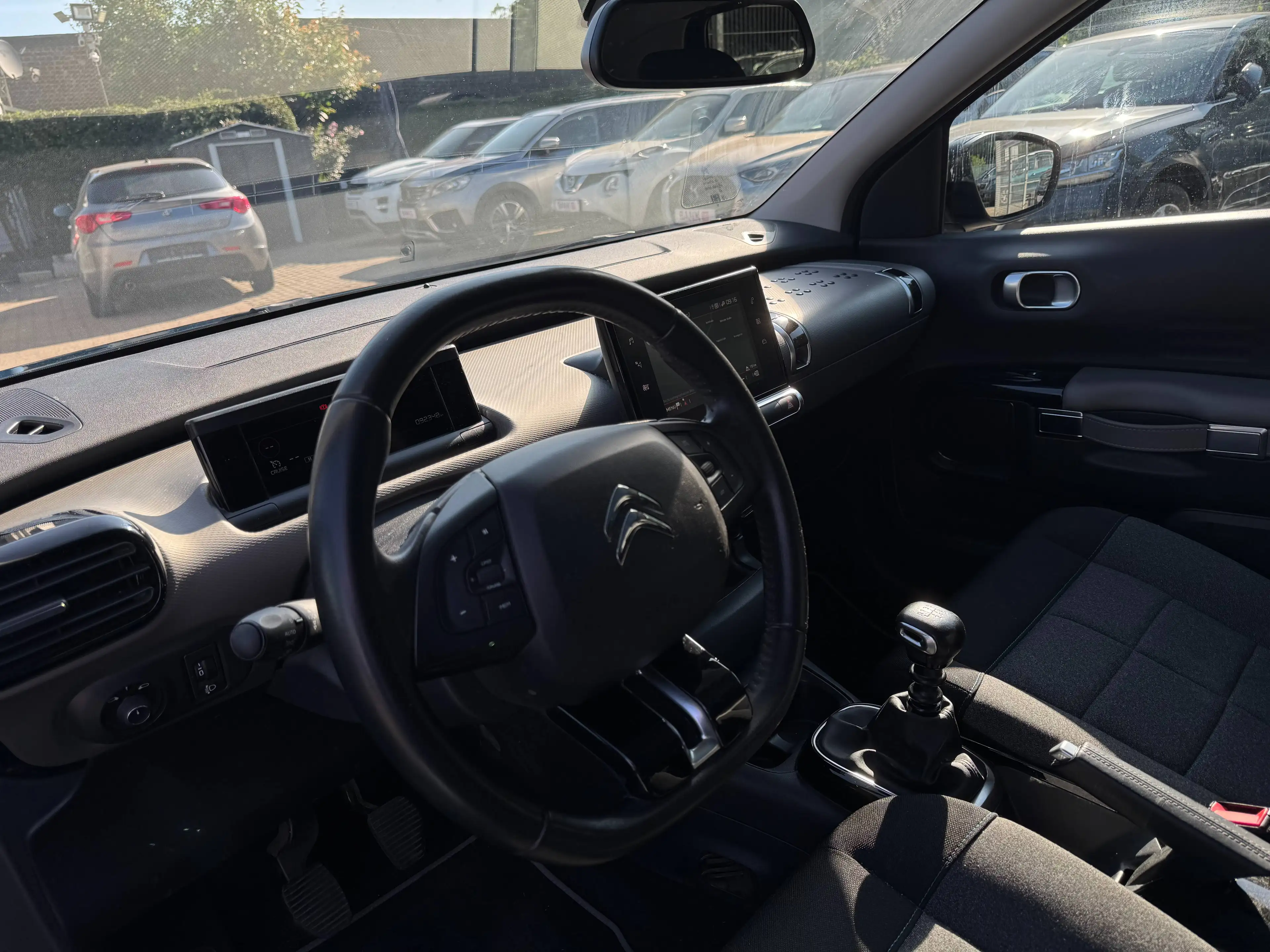 Citroen C4 Cactus 1,2i*Panorama*Klima*Navigation*Kamera* — photo 7