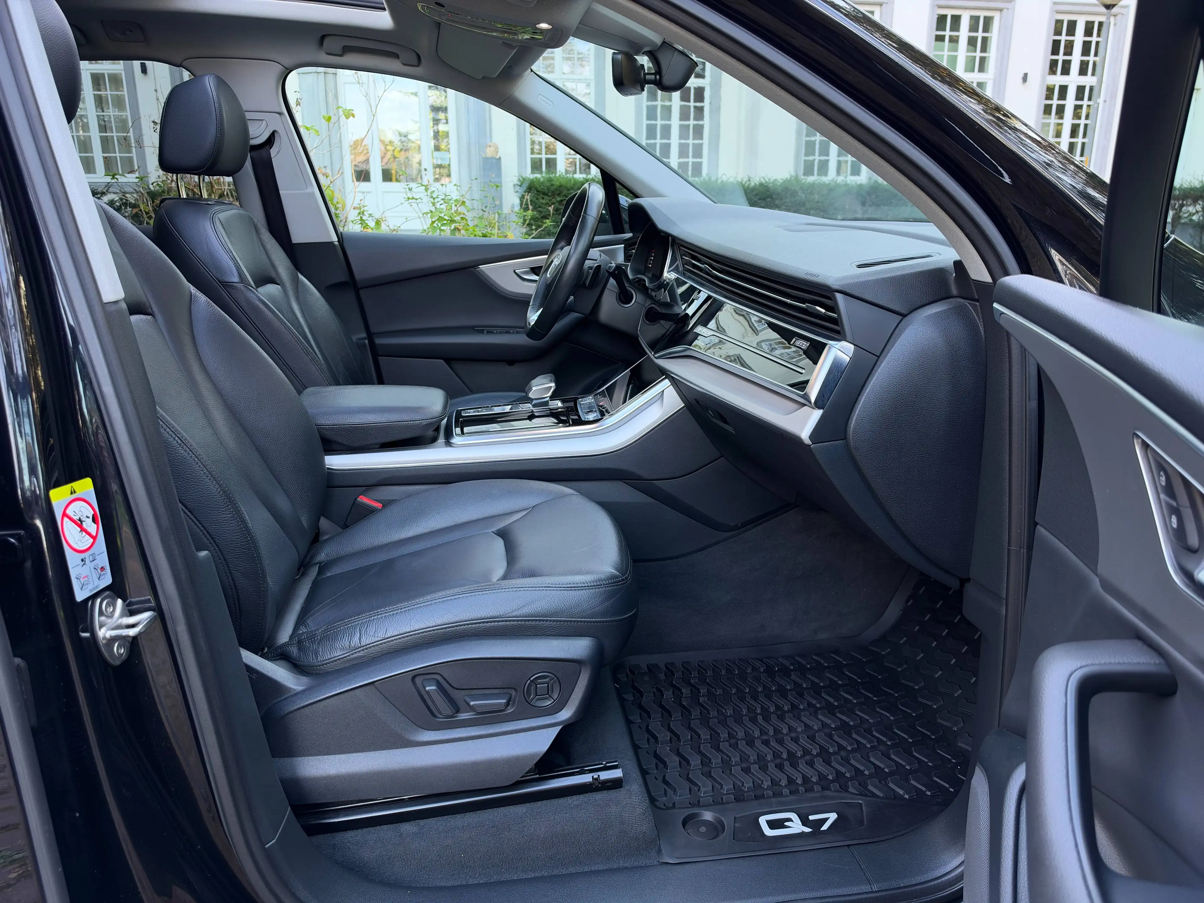 Audi Q7 Q7 45 TDi Quattro 1e EIG / 7 SEATS / TrekHK / Full Audi Service / Air Suspension / Keyless — photo 13