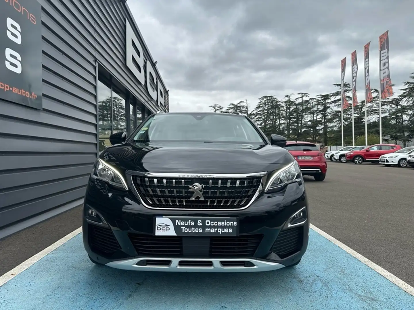 Peugeot 3008 1.6 BLUEHDI 120CH ALLURE S\u0026S Noir - 2