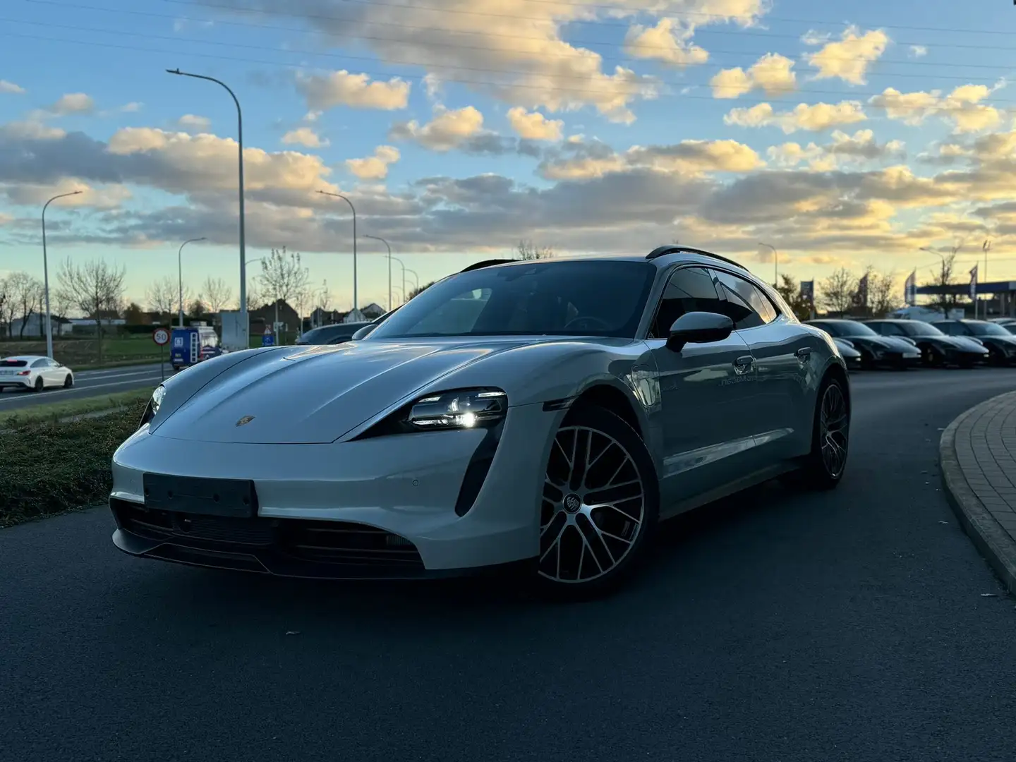 Porsche Taycan 4S Sport Turismo Performancebatterie Plus - 1