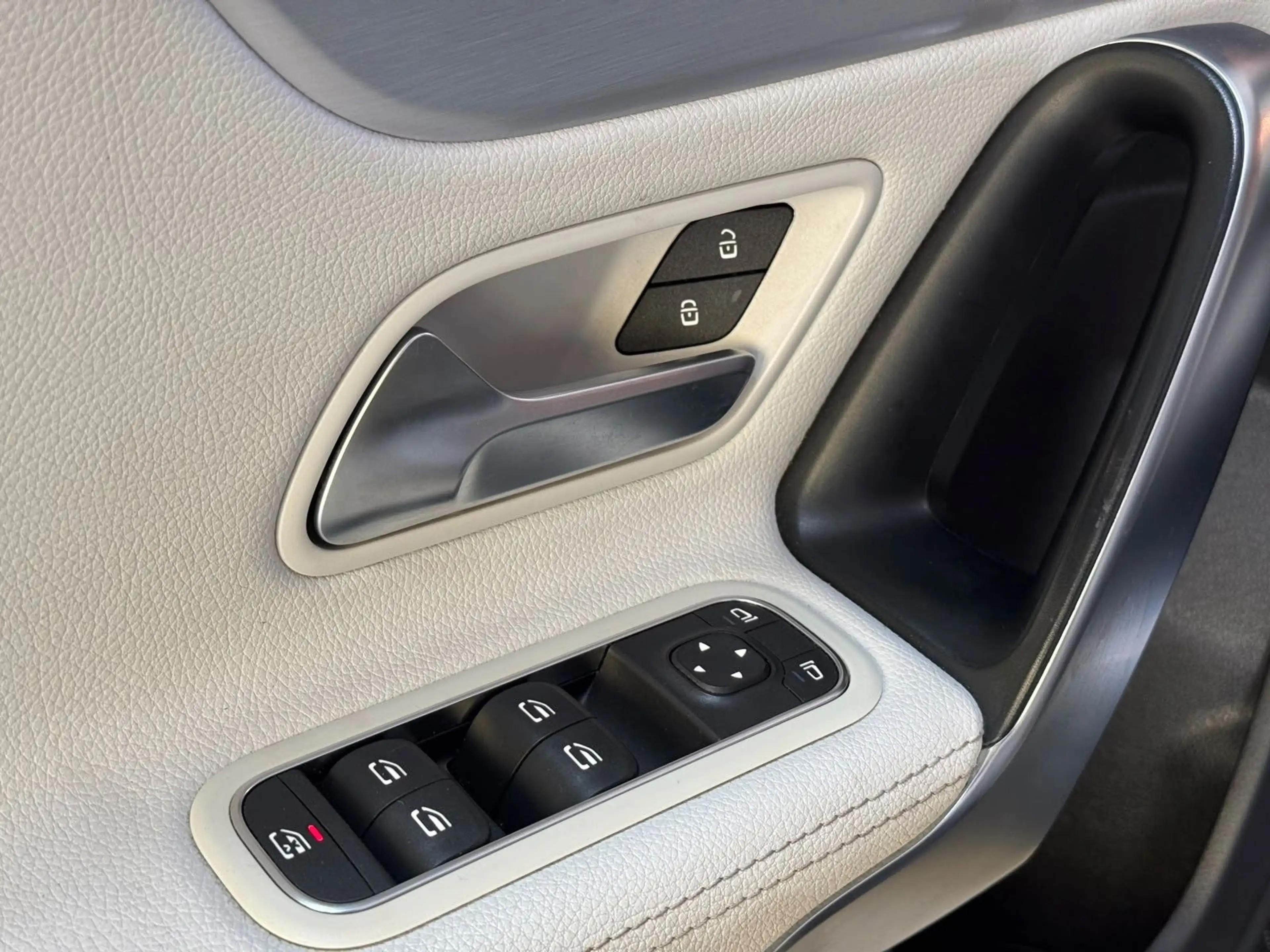 Mercedes-Benz A 220 *AMG-Line*Widescreen*MBUX — photo 40