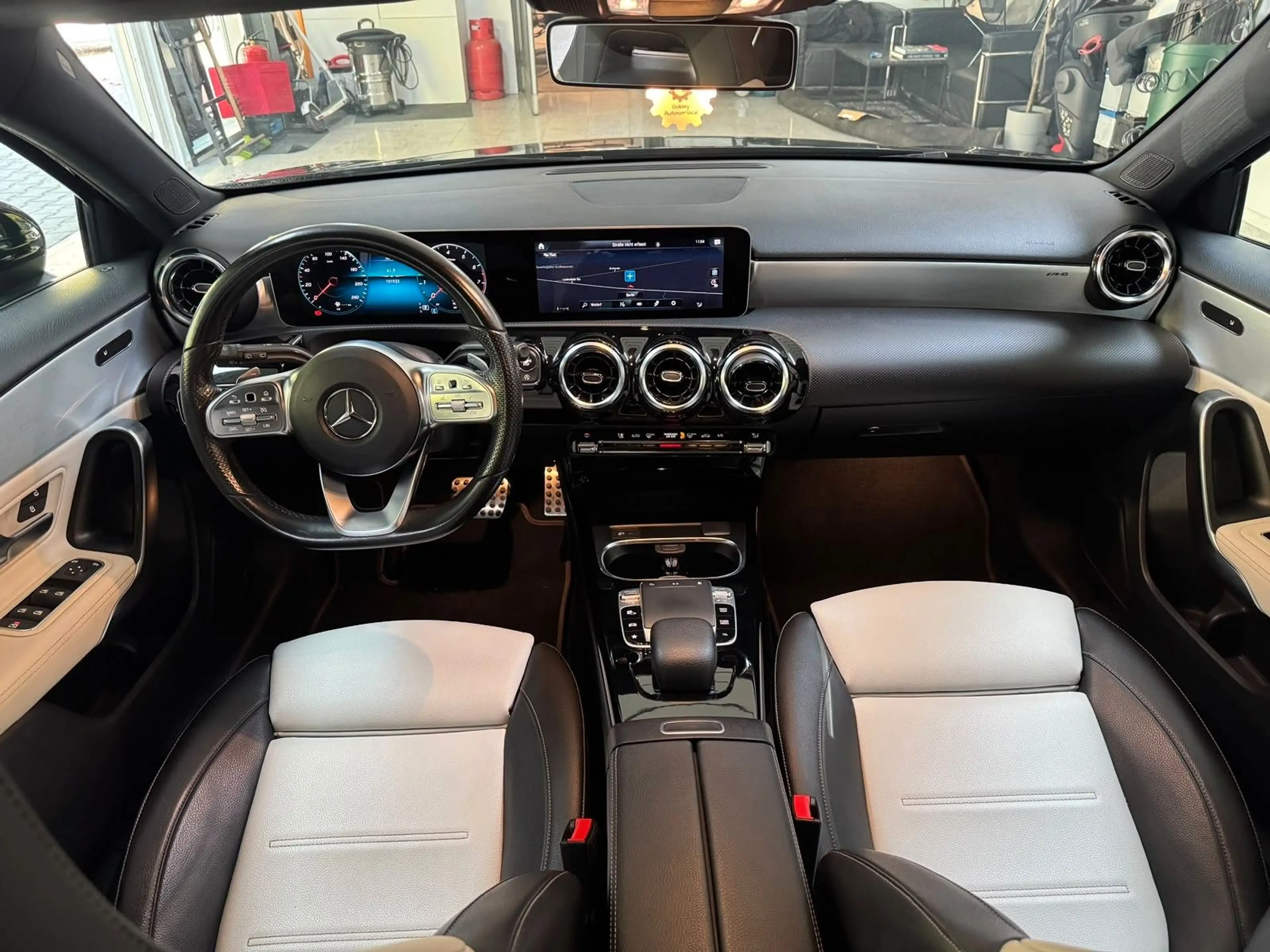 Mercedes-Benz A 220 *AMG-Line*Widescreen*MBUX — photo 39