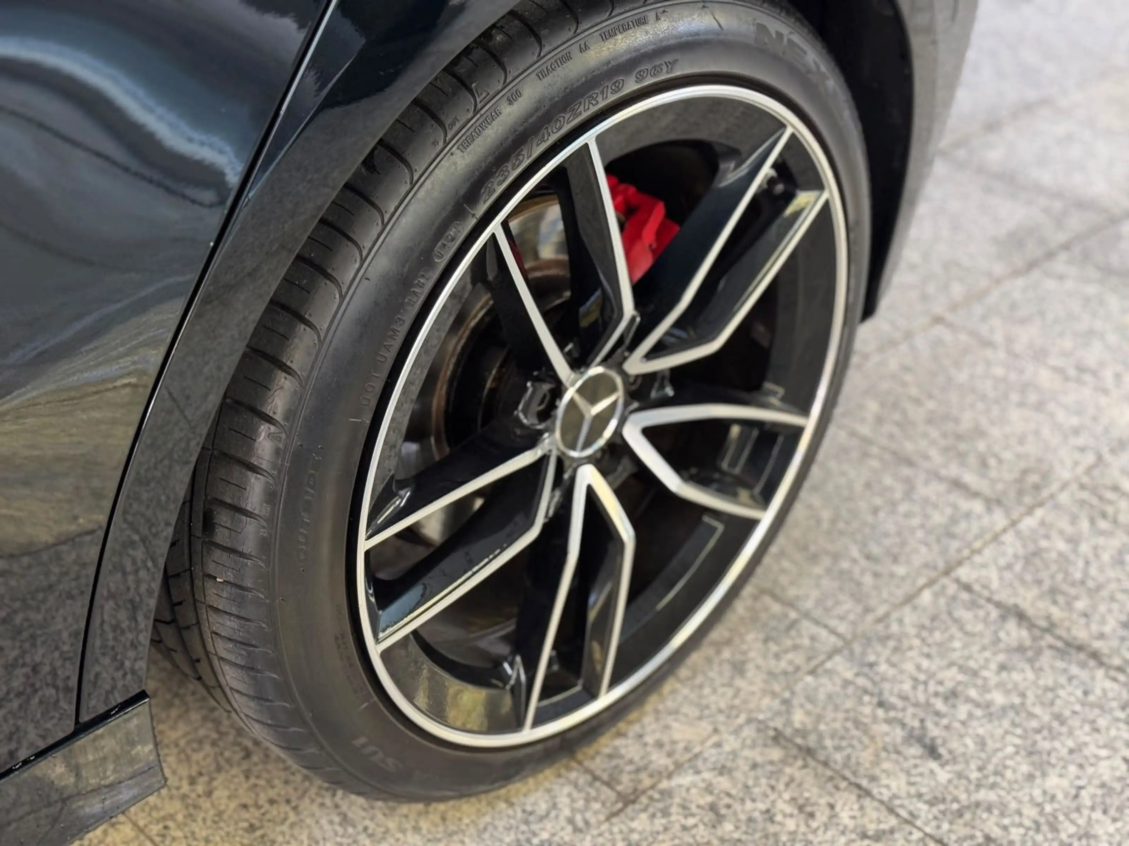 Mercedes-Benz A 220 *AMG-Line*Widescreen*MBUX — photo 49