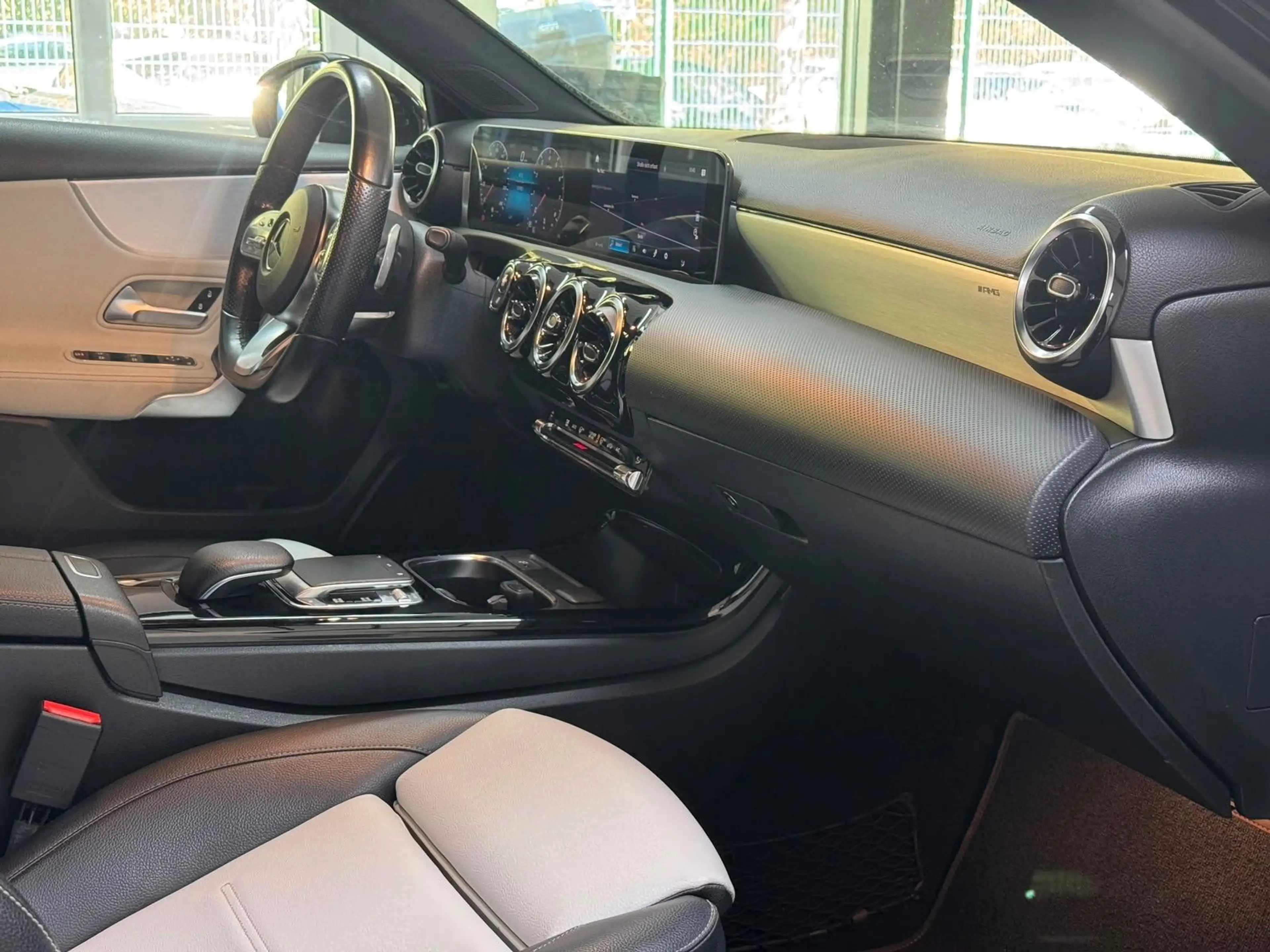 Mercedes-Benz A 220 *AMG-Line*Widescreen*MBUX — photo 25