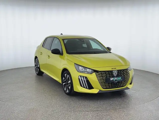 Peugeot 208 view 3