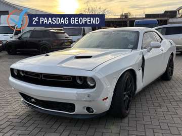 5.7 V8 Hemi 2016 LEES BESCHRIJVING