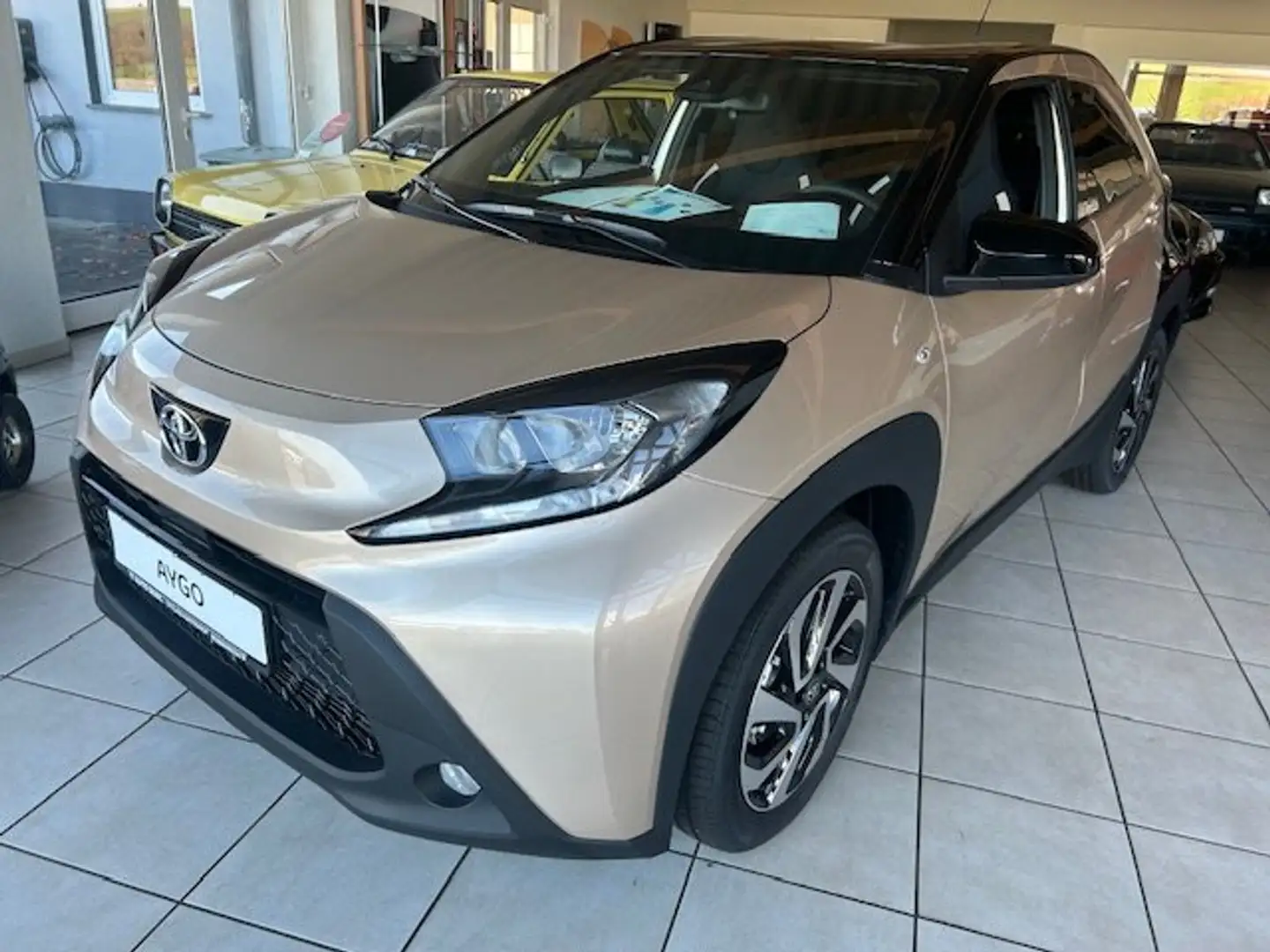 Toyota Aygo 1,0 VVt-i Teamplayer 4türer Kamera, Klima, ZV - 2