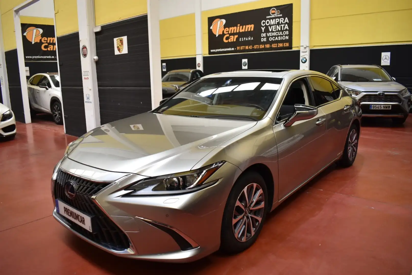Lexus ES 300 300h Premium Beige - 1
