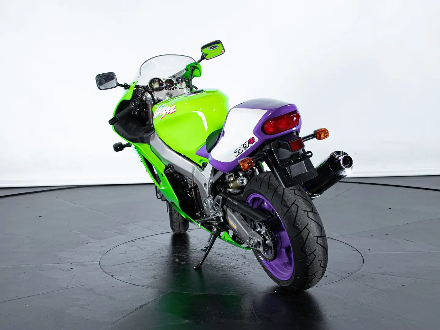 Kawasaki ZX 750 -7RR Verde - 2