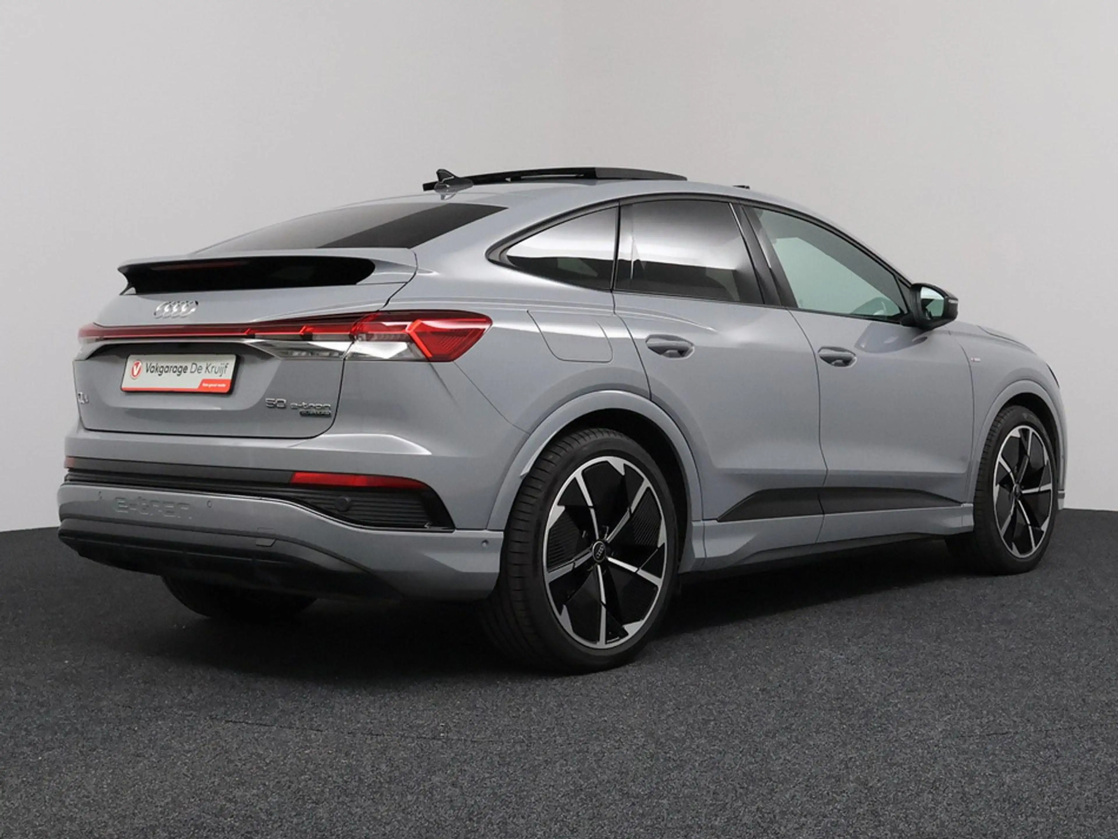 Audi Q4 e-tron Sportback 50 quattro S edition 77 kWh | ACC | Pano — photo 2