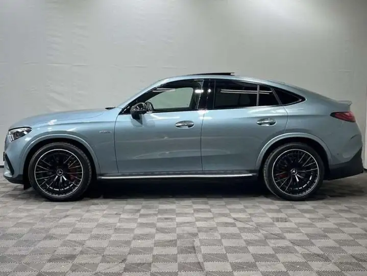 Mercedes-Benz GLC 2024, foto 3