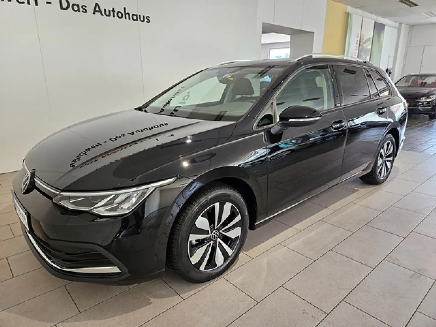 Volkswagen Golf Variant 1.5 eTSI Move DSG AHK Standhzg Navi Schwarz - 2