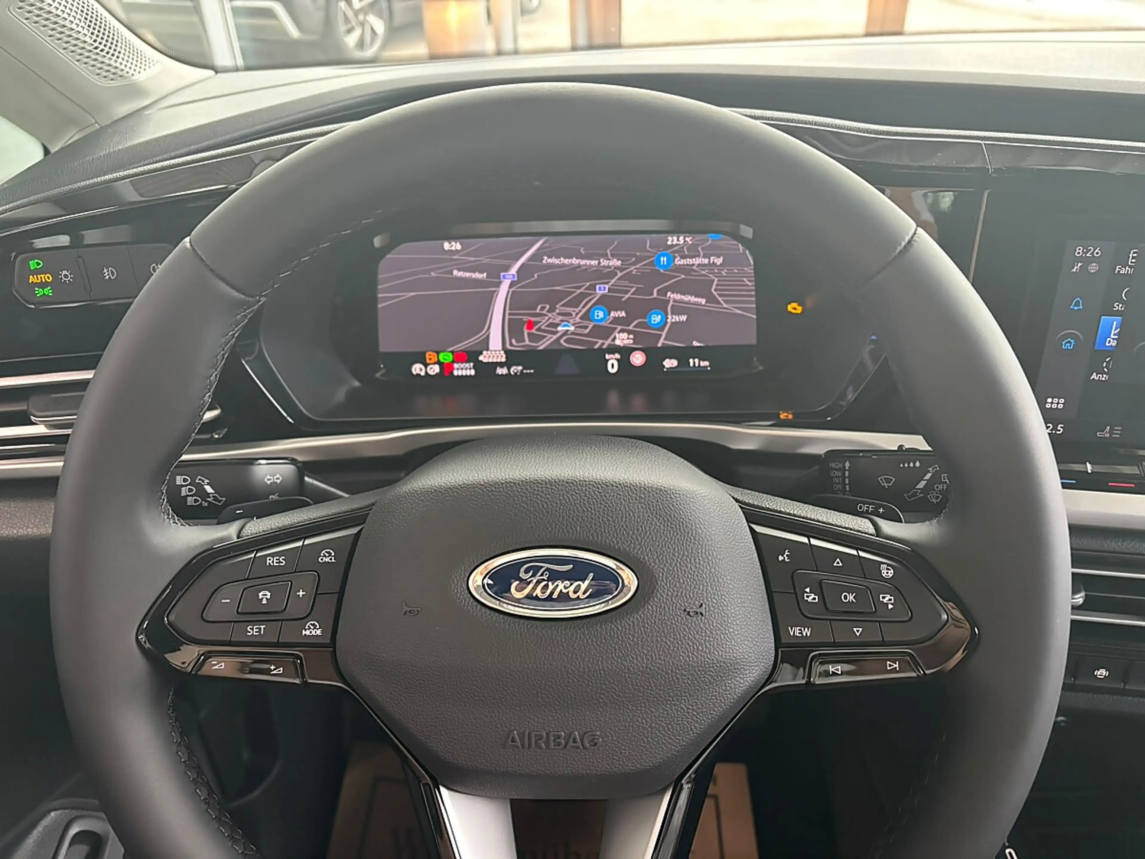 Ford Tourneo Connect GRA LWB TIT 1.5L 150PS A6 FWD — photo 10