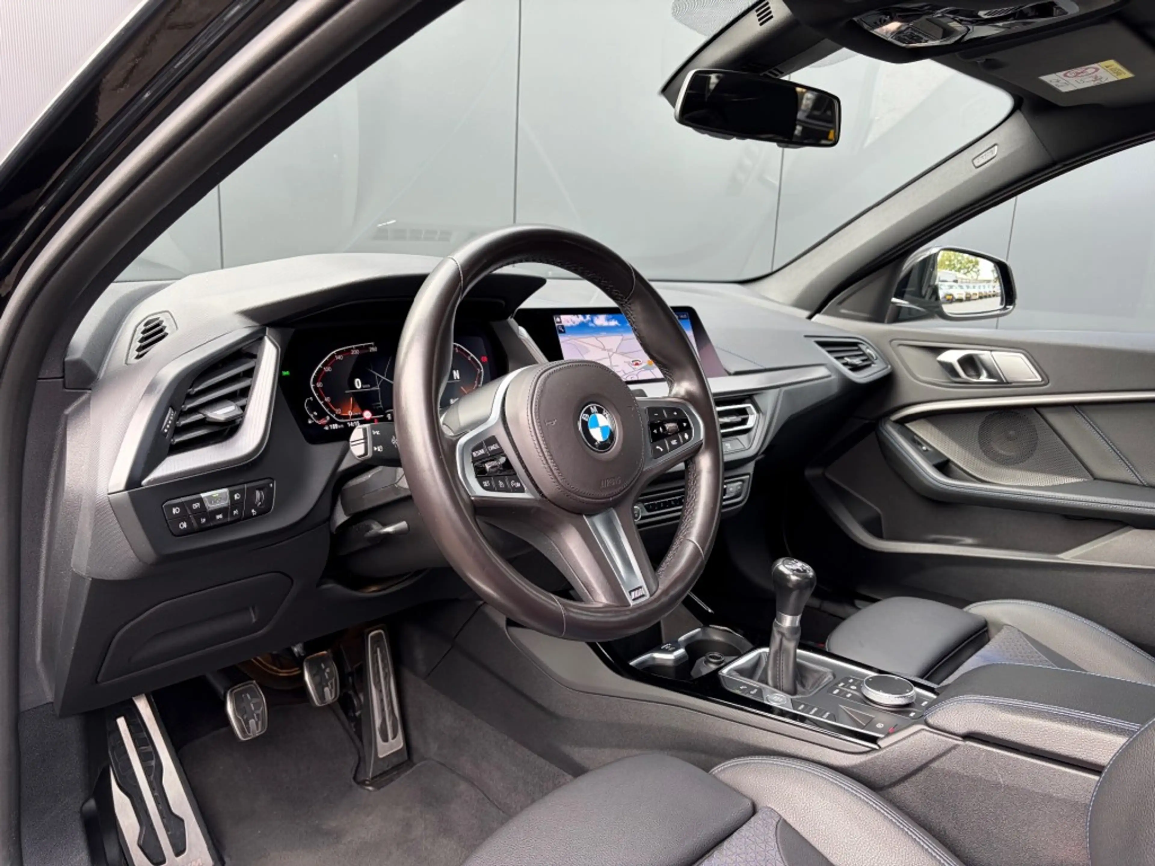 BMW 116 116i M Sport Leder Navi LED Carplay Live Cockpit N — photo 14