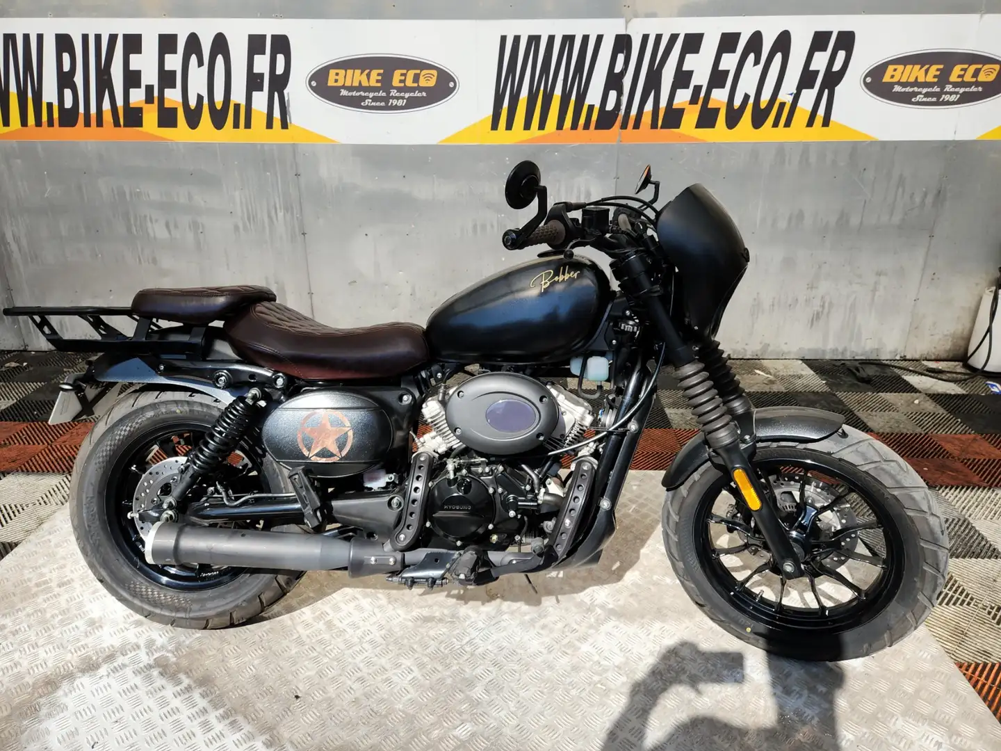 Hyosung GV 300 Marrón - 1