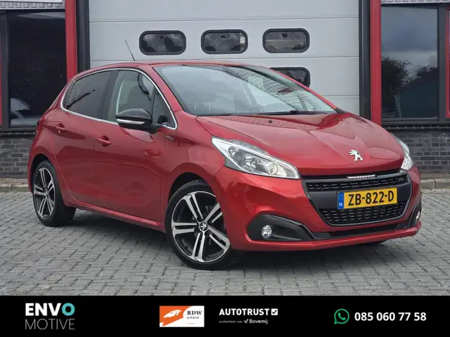 Peugeot 208 1.2 PureTech GT-Line Automaat Navi/Carplay/LMV