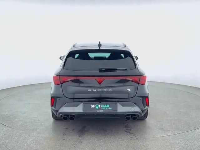 Cupra Leon view 5