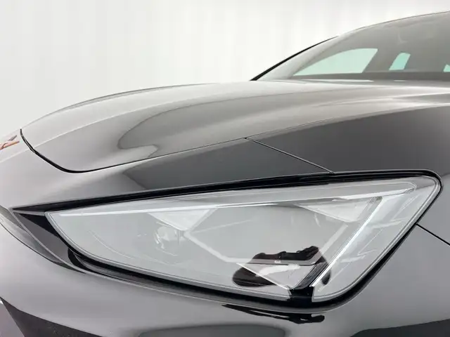 Cupra Leon view 6