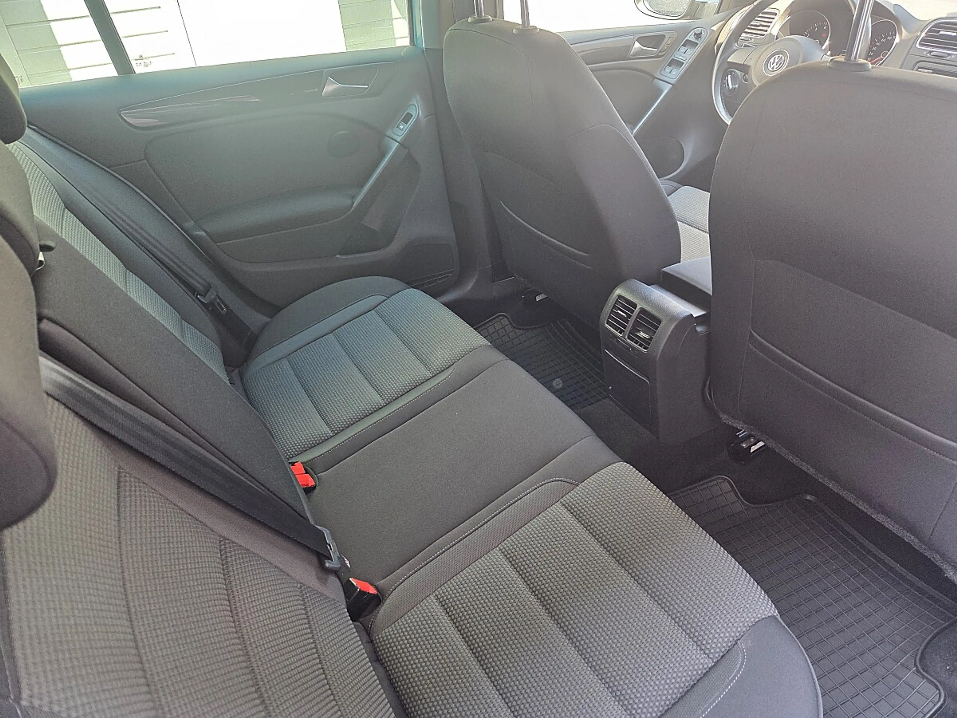 Volkswagen Golf R abbit 2012 BMT 1,2 TSI — photo 7