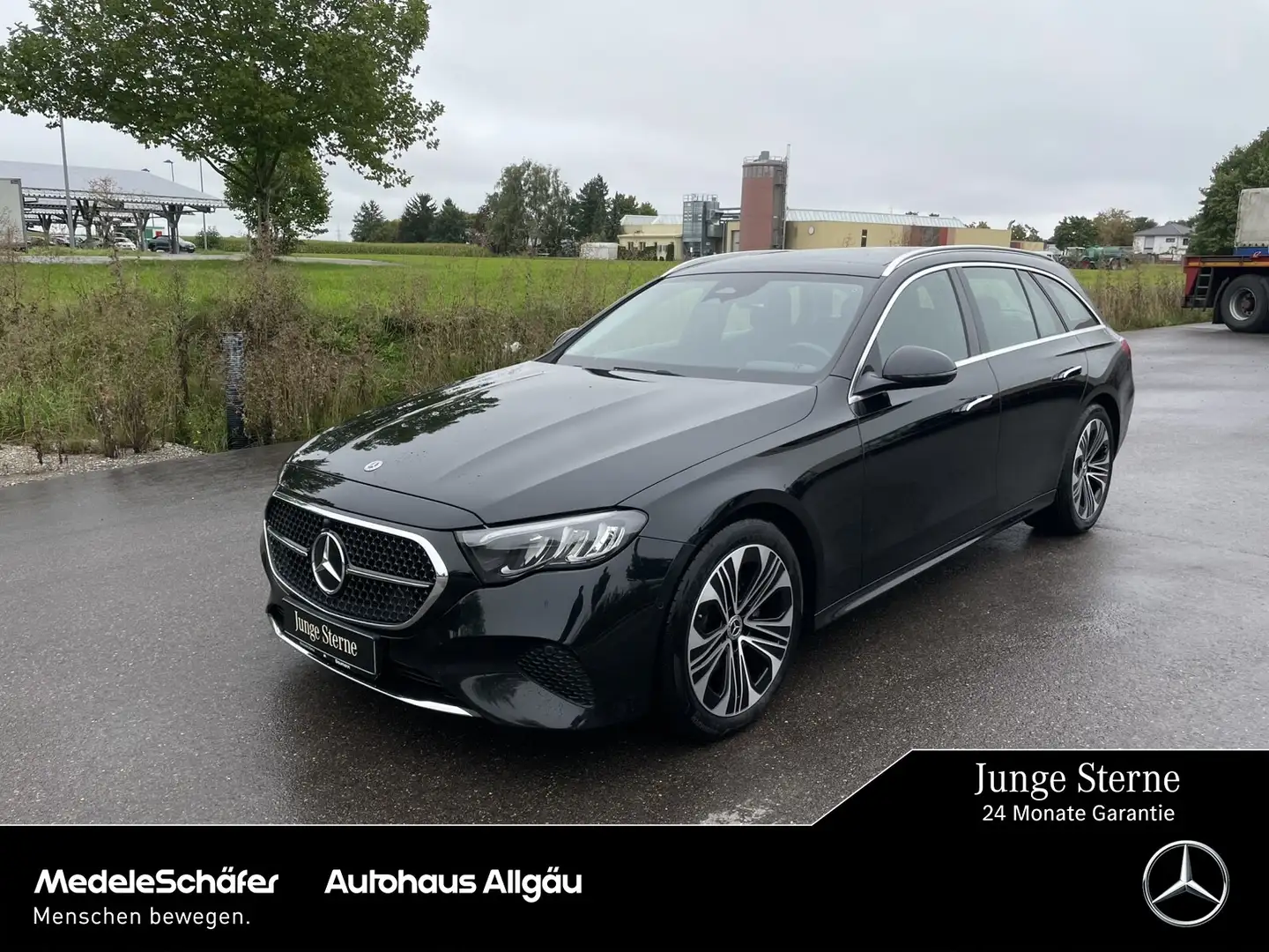 Mercedes-Benz E 220 E 220 T d Avantgarde 19" AHK Pano Distronic LED Schwarz - 1