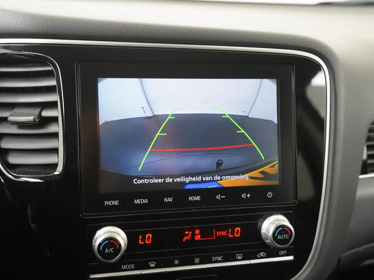 Mitsubishi Outlander 2.4 PHEV Intense S Trekhaak Leder/Alcantara, миниатюра 21