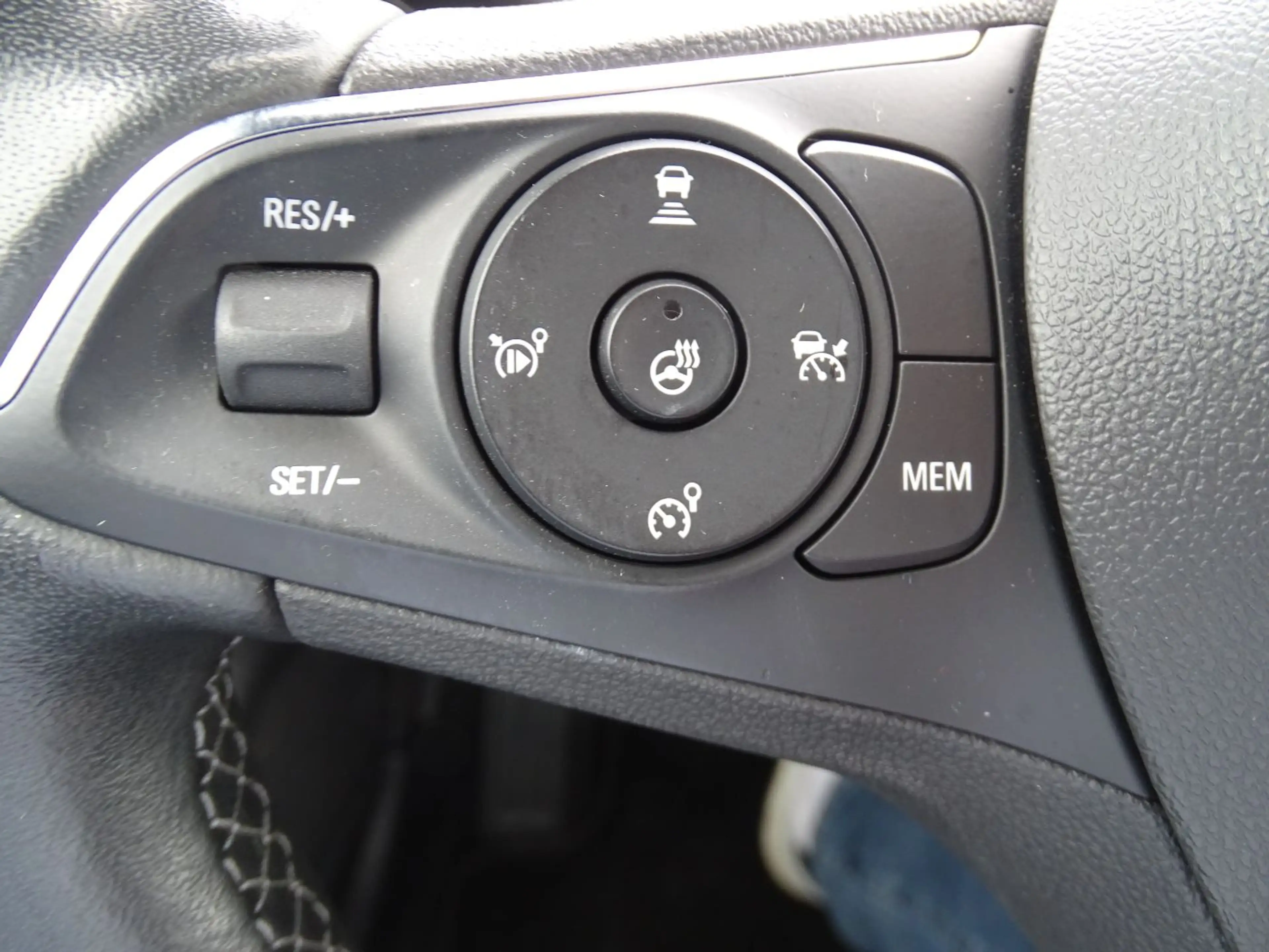 Opel Mokka 1.2 Turbo GS Line *ACC*Kamera*beh.Lenk*Navi — photo 23