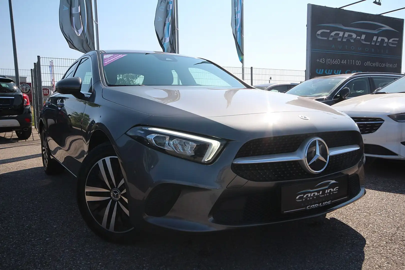 Mercedes-Benz A 250 e PHEV Aut. |LED|Rückfahrkamera ,... Grau - 1