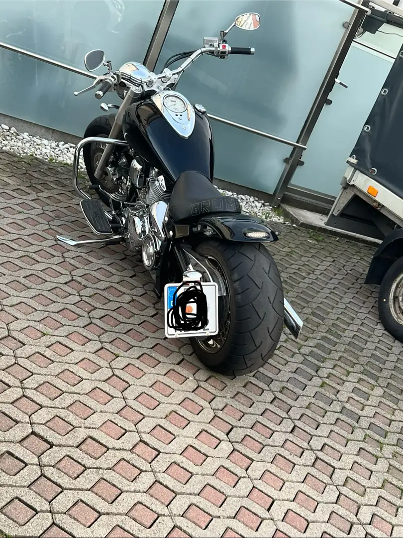 Yamaha XV 1600 Noir - 1
