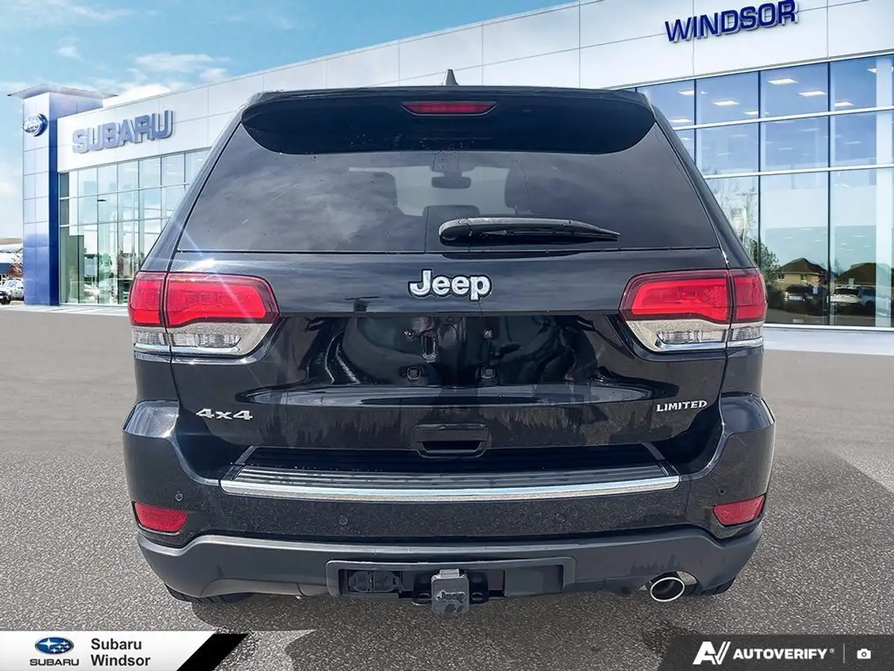 Jeep Grand Cherokee снимка Jeep Grand Cherokee