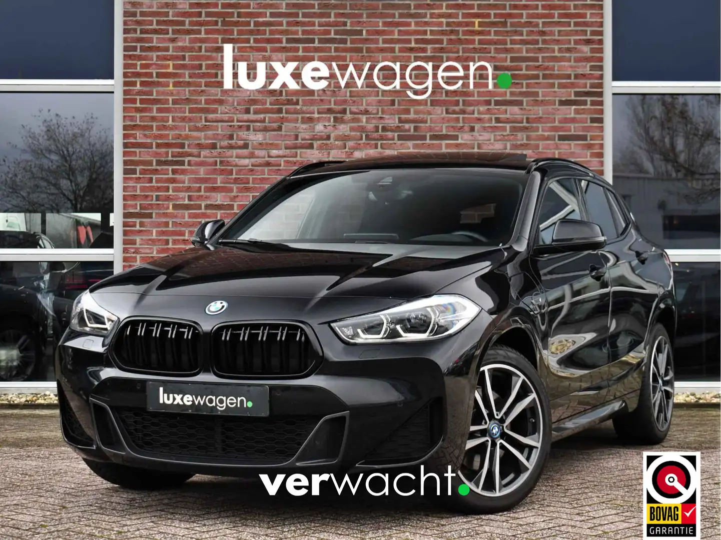 BMW X2 xDrive25e M-Sport Pano M-zetels HUD Camera El-klep Schwarz - 1