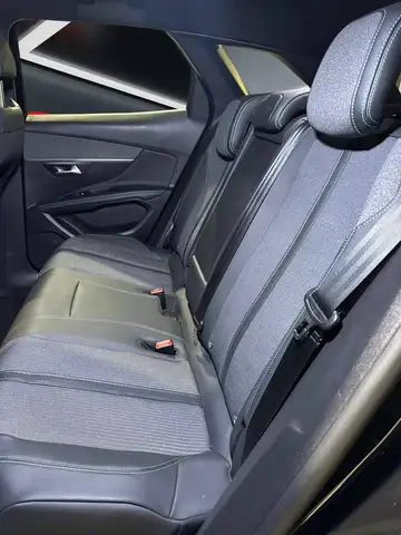 Peugeot 3008 view 12