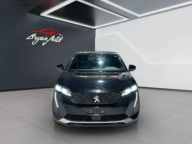 Peugeot 3008 view 3