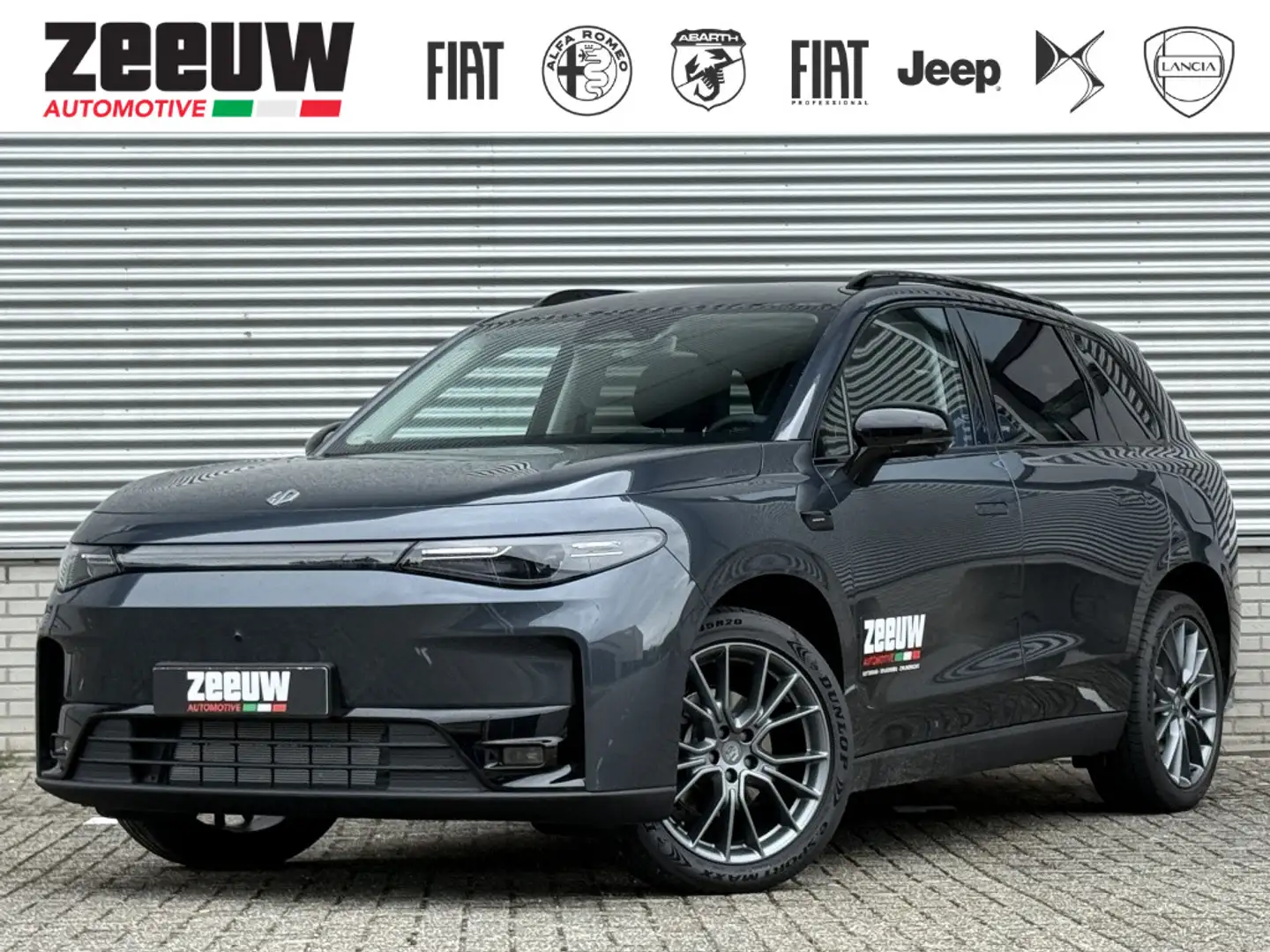 Leapmotor C10 Design 69.9 kWh 217 PK | Glazen Dak | 360cam | Win Grijs - 1