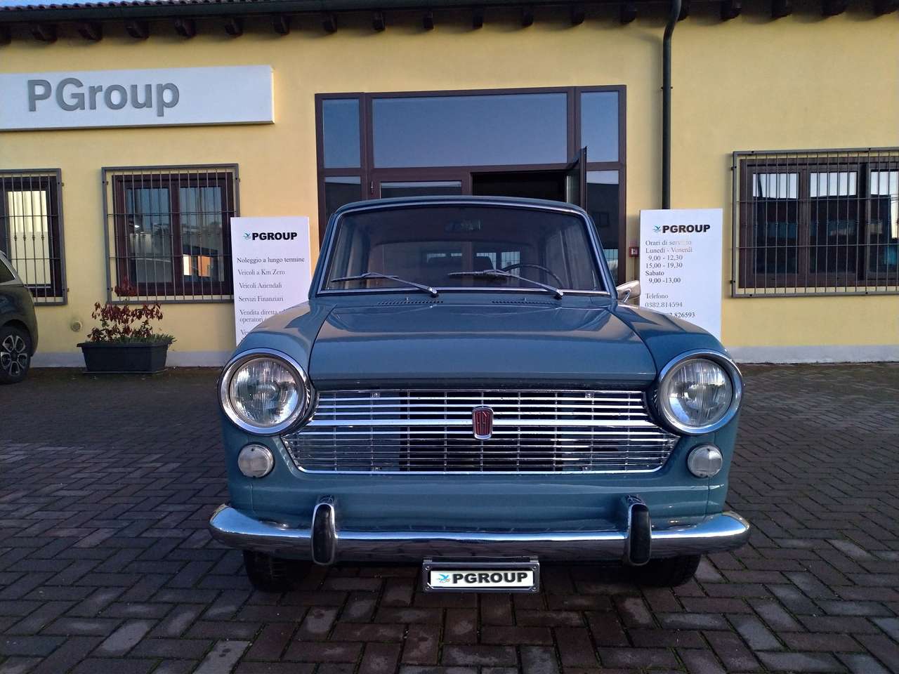 Fiat 124 Spider FIAT 1100 R 103