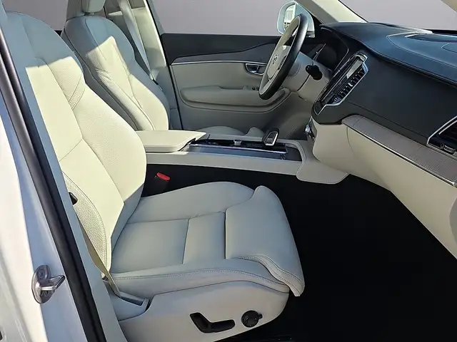 Volvo XC90 T8 AWD Recharge PHEV Ultra Bright Geartronic Ansicht 20
