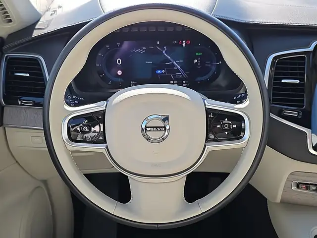Volvo XC90 T8 AWD Recharge PHEV Ultra Bright Geartronic Ansicht 14