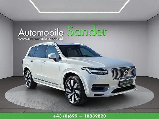 Volvo XC90 T8 AWD Recharge PHEV Ultra Bright Geartronic Ansicht 4