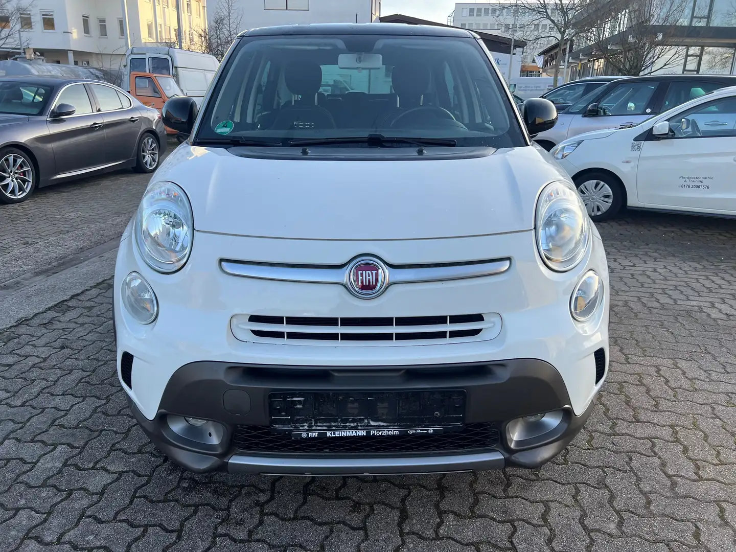 Fiat 500L Trekking Weiß - 1