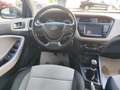 Hyundai i20 1.2 MPI Link Gris - thumbnail 5
