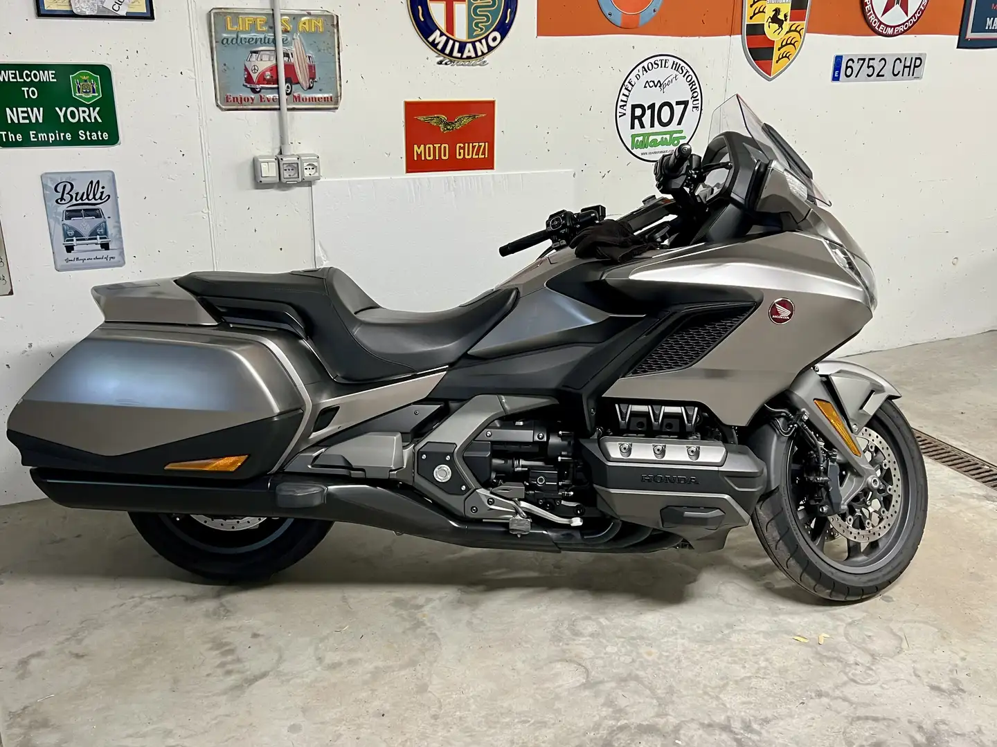 Honda GL 1800 Bagger - 1