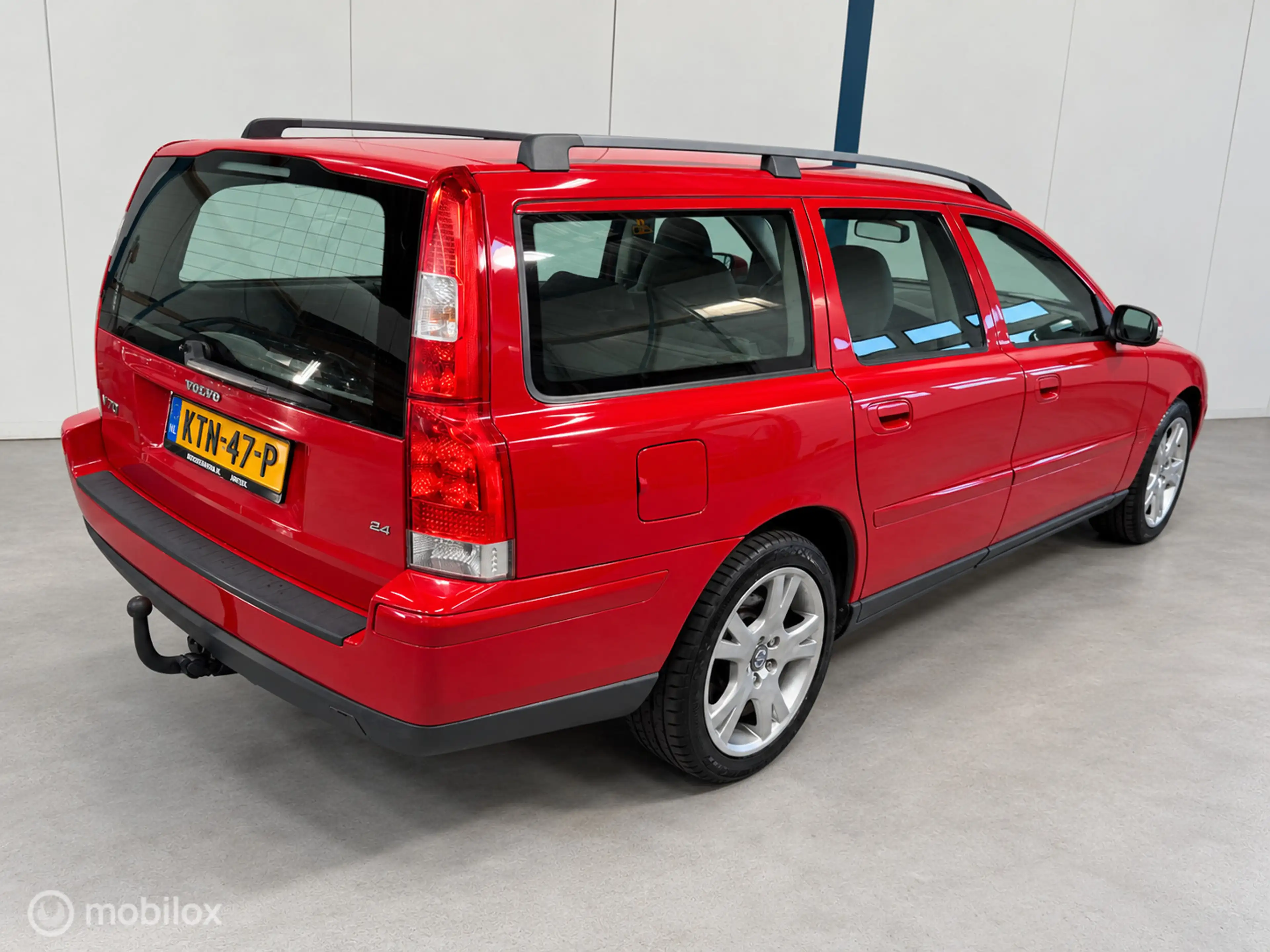 Volvo V70 2.4 AUTOMAAT / 1E EIGENAAR / UNIEK 39.500KM — photo 2