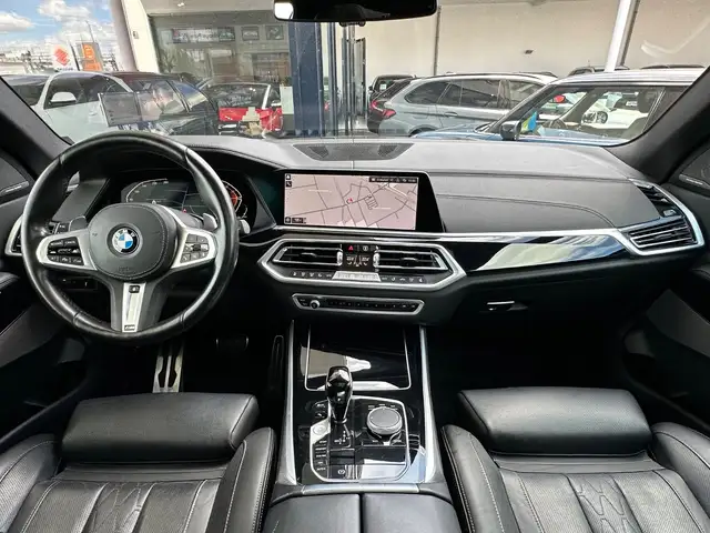 BMW X5 view 13