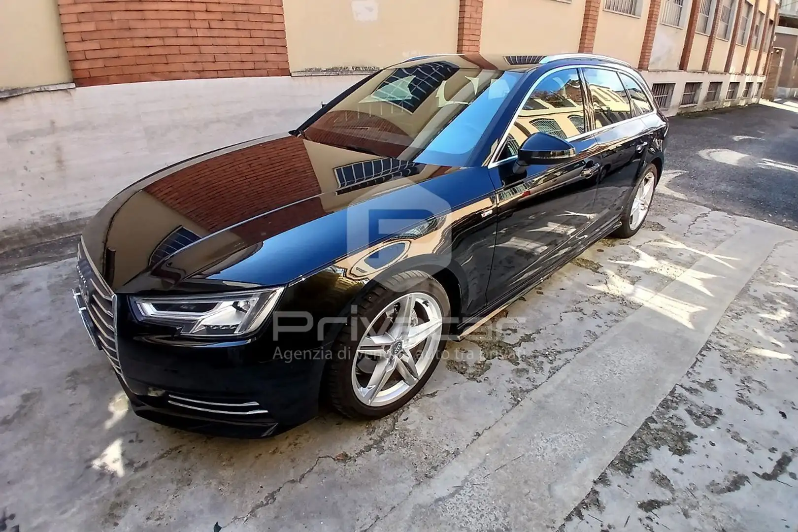 Audi A4 A4 Avant 2.0 TDI 150 CV S tronic Sport Noir - 1