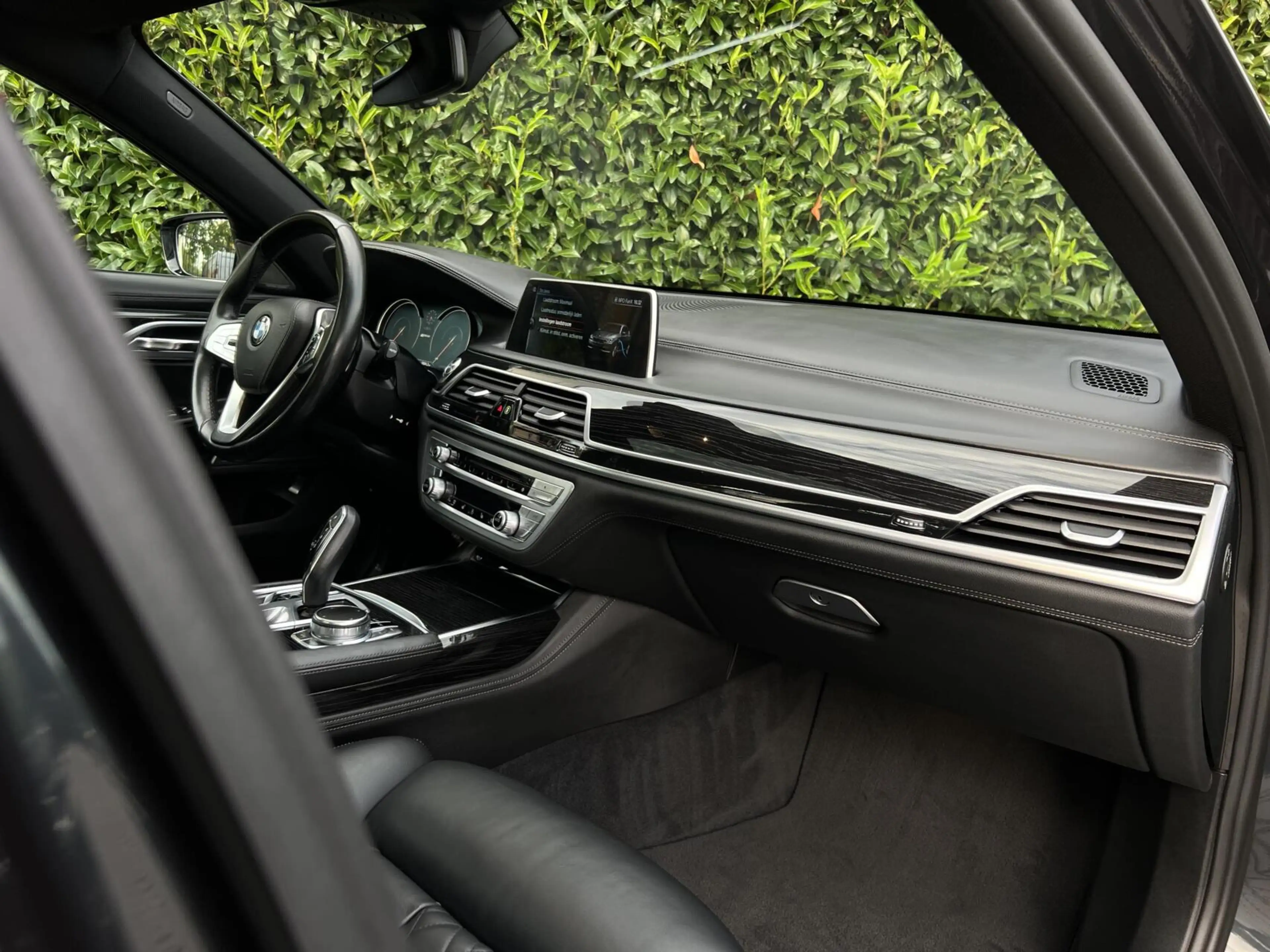 BMW 740 7-serie 740e iPerformance High ExecutiveNL AUTO, N — photo 47